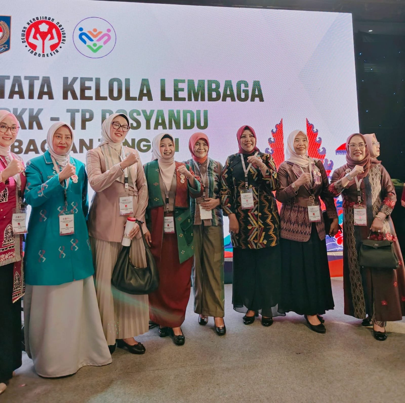 Ketua TP PKK Kota Bima Hadiri Rapat Penguatan Tata Kelola Lembaga
