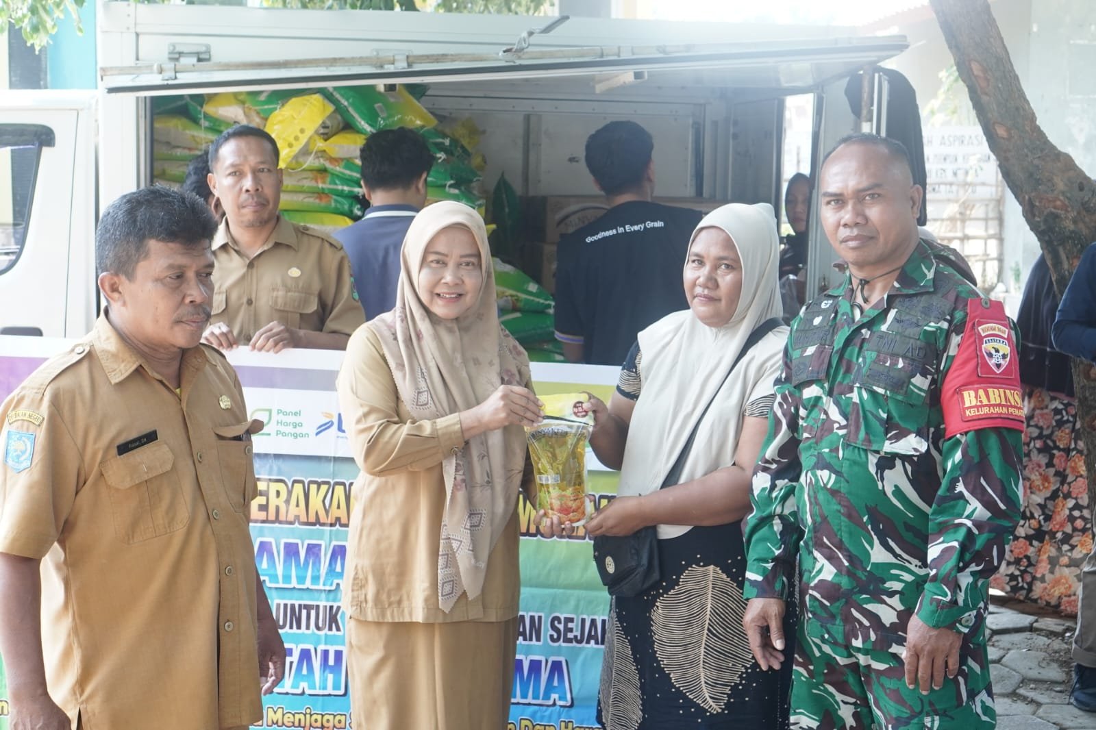 TPID Kota Bima Gelar Operasi Pasar GPM SAMARASA di Penatoi