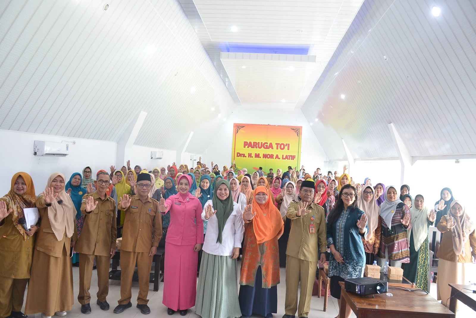 Pemkot Bima Dorong Peningkatan Pendidikan Politik bagi Perempuan