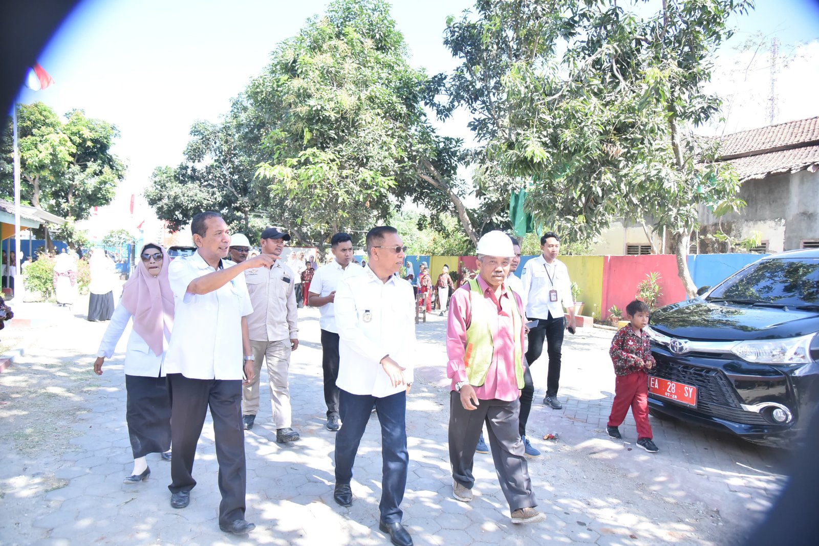 Wali Kota Bima Tinjau Revitalisasi Tiga Sekolah, Tekankan Mutu Pembangunan