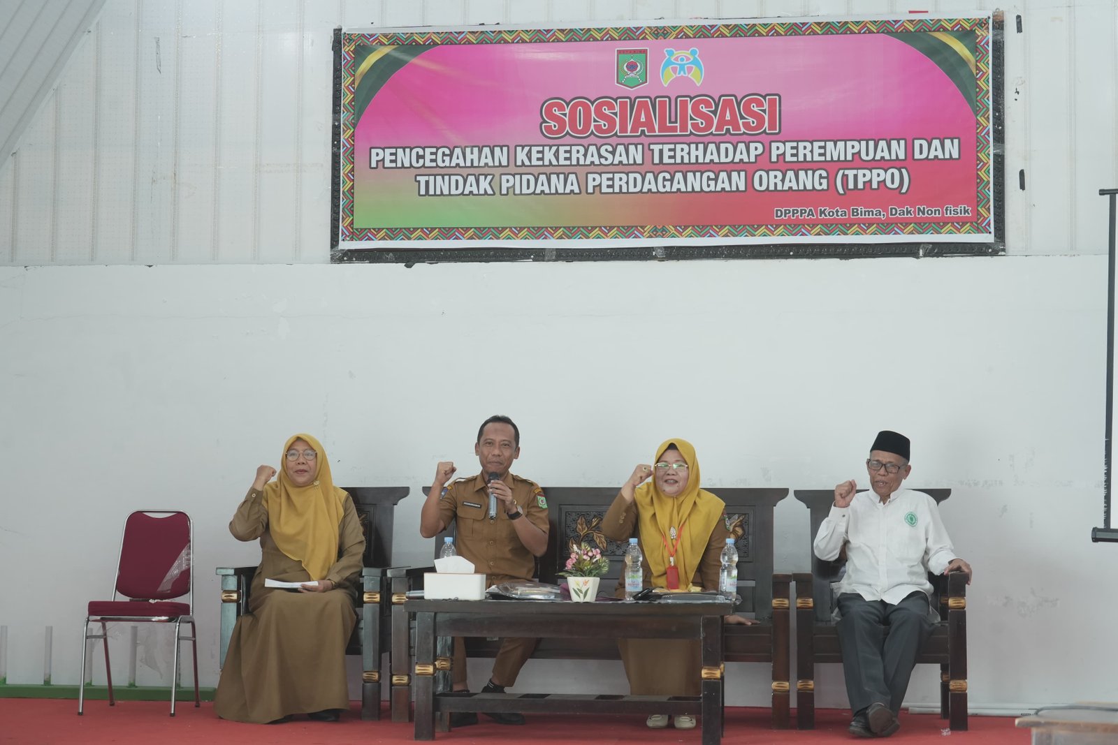 Staf Ahli Wali Kota Bima Buka Sosialisasi Pencegahan Kekerasan dan TPPO