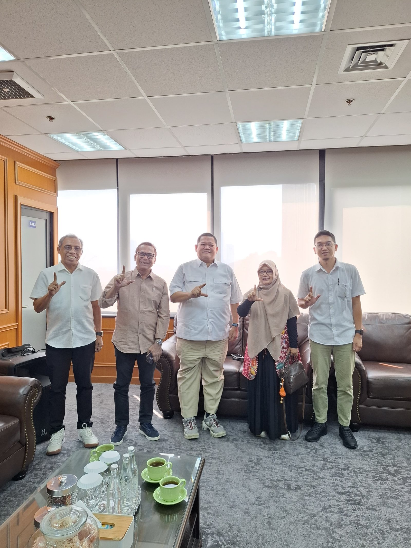 Wakil Wali Kota Bima Konsultasikan Rencana Pembangunan Sekolah Rakyat ke Kementerian Kehutanan